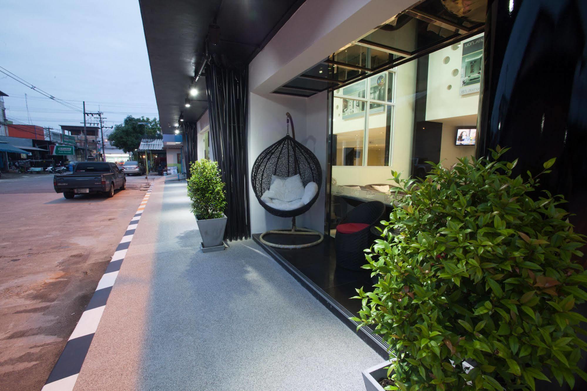 Md Grand Hotel Nakhon Nakhon Si Thammarat Eksteriør billede